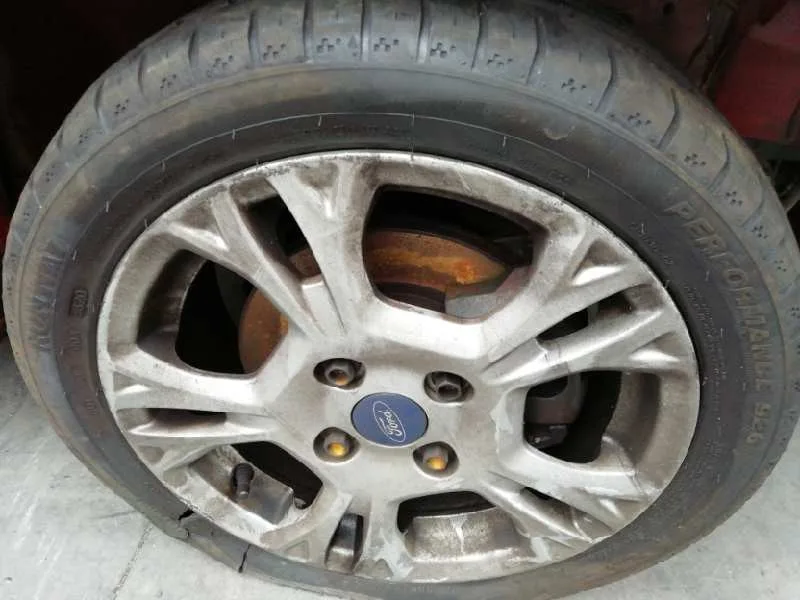FORD FIESTA (CCN) FORD FIESTA (CCN) '2014 TREND ROJO 2012