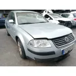 VOLKSWAGEN PASSAT BERLINA (3B3) VOLKSWAGEN PASSAT BERLINA (3B3) '2001 COMFORTLINE GRIS 2000