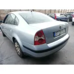 VOLKSWAGEN PASSAT BERLINA (3B3) VOLKSWAGEN PASSAT BERLINA (3B3) '2001 COMFORTLINE GRIS 2000
