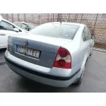 VOLKSWAGEN PASSAT BERLINA (3B3) VOLKSWAGEN PASSAT BERLINA (3B3) '2001 COMFORTLINE GRIS 2000