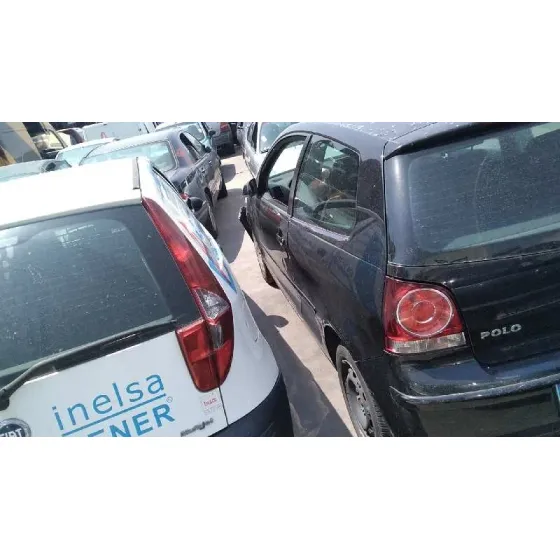 VOLKSWAGEN POLO (9N3) '2006 ADVANCE NEGRO