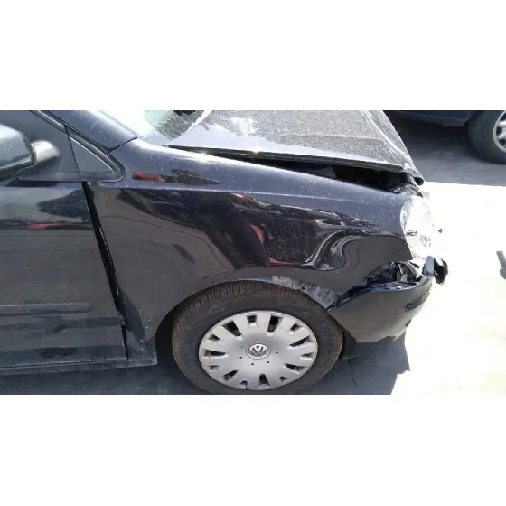 VOLKSWAGEN POLO (9N3) '2006 ADVANCE NEGRO