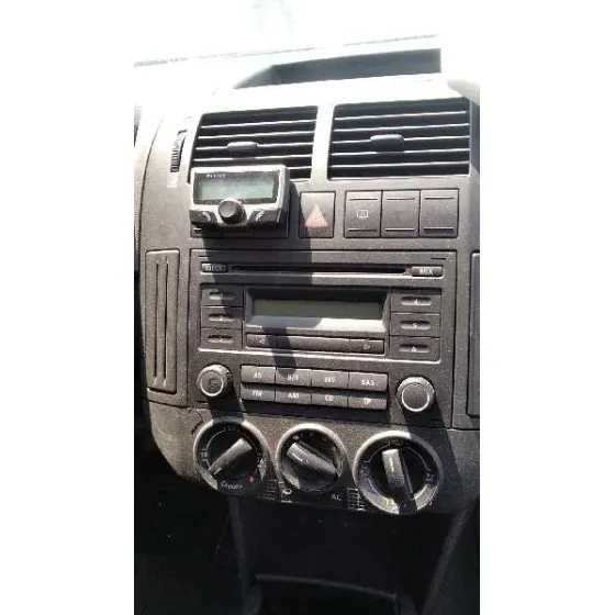 VOLKSWAGEN POLO (9N3) '2006 ADVANCE NEGRO