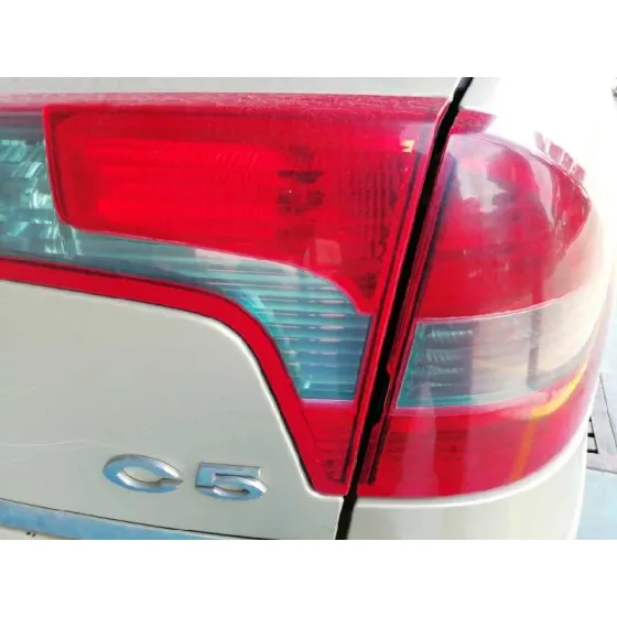 CITROEN C5 BERLINA '2006 EXCLUSIVE GRIS - MARRON