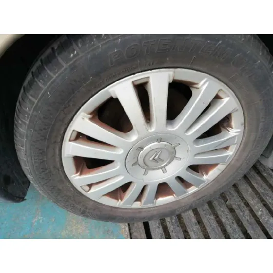 CITROEN C5 BERLINA '2006 EXCLUSIVE GRIS - MARRON