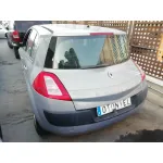 RENAULT MEGANE II BERLINA 5P RENAULT MEGANE II BERLINA 5P '2004 1.6 16V GRIS PLATA 2002