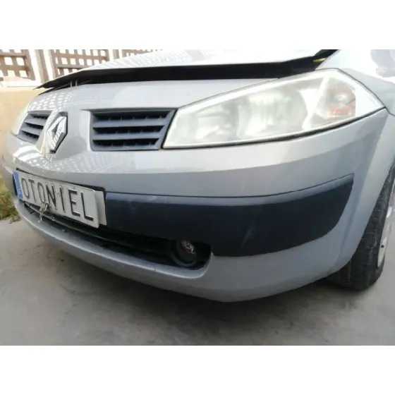 RENAULT MEGANE II BERLINA 5P '2004 1.6 16V GRIS PLATA