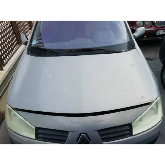 RENAULT MEGANE II BERLINA 5P '2004 1.6 16V GRIS PLATA
