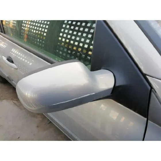 RENAULT MEGANE II BERLINA 5P '2004 1.6 16V GRIS PLATA