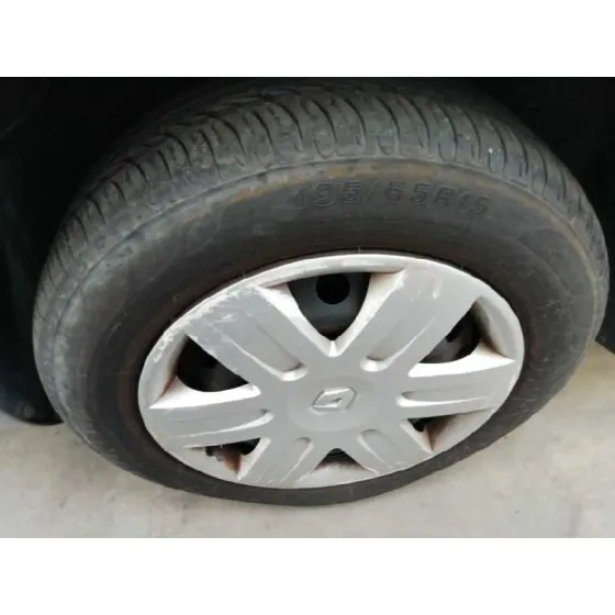 RENAULT MEGANE II BERLINA 5P '2004 1.6 16V GRIS PLATA