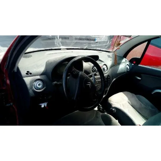 CITROEN C3 '2004 HDI 70 SENSODRIVE PREMIER ROJO