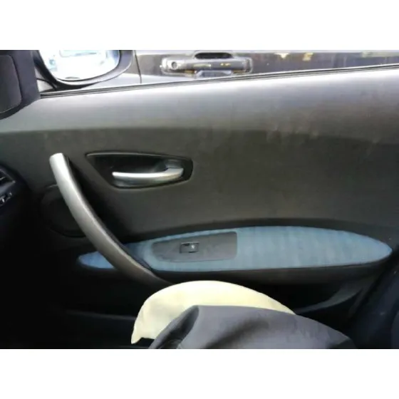 BMW SERIE 1 BERLINA (E81/E87) '2006 118D NEGRO