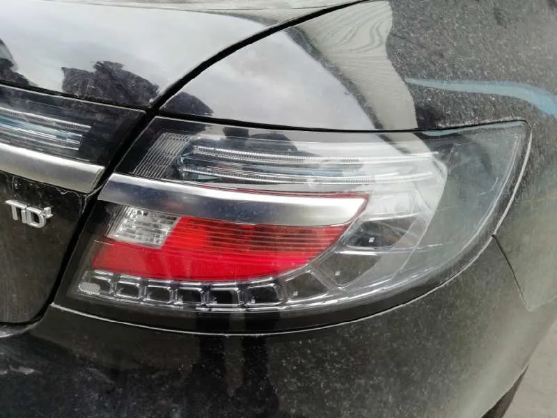 SAAB 9-5 LIM. (03. 2010->) '2011 VECTOR NEGRO