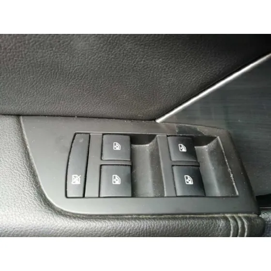 SAAB 9-5 LIM. (03. 2010->) '2011 VECTOR NEGRO
