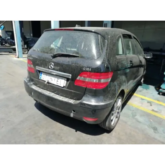 MERCEDES CLASE B (W245) '2010 180 CDI (245.207) NEGRO
