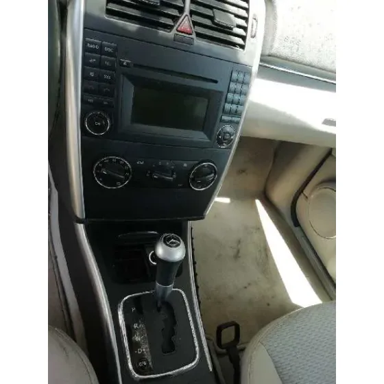MERCEDES CLASE B (W245) '2010 180 CDI (245.207) NEGRO