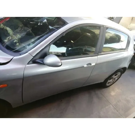 ALFA ROMEO 147 (190) '2003 1.6 T.SPARK ECO DISTINCTIVE GRIS PLATA