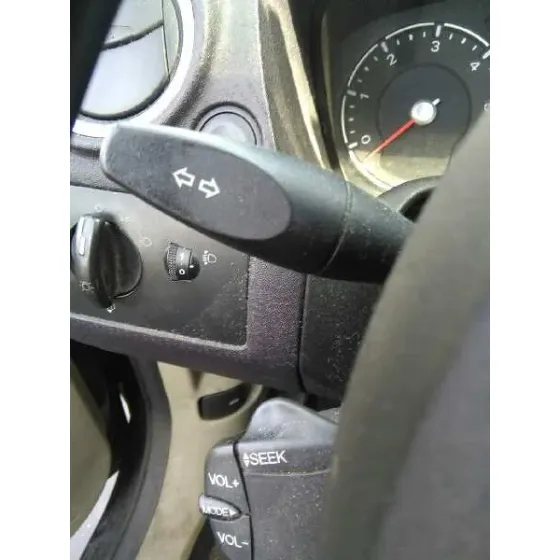 FORD FUSION (CBK) '2005 TREND NEGRO