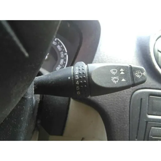 FORD FUSION (CBK) '2005 TREND NEGRO