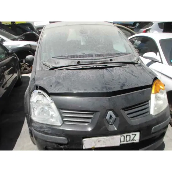 RENAULT MODUS '2004 AUTHENTIQUE NEGRO