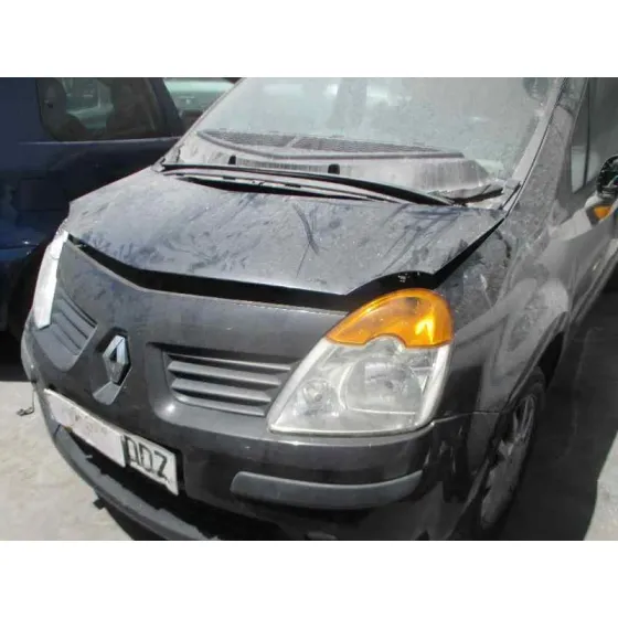 RENAULT MODUS '2004 AUTHENTIQUE NEGRO