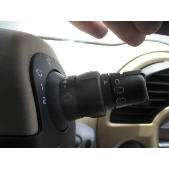 RENAULT MODUS '2004 AUTHENTIQUE NEGRO