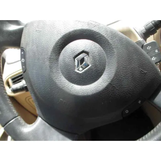 RENAULT MODUS '2004 AUTHENTIQUE NEGRO