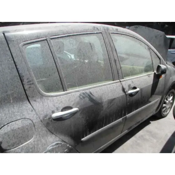 RENAULT MODUS '2004 AUTHENTIQUE NEGRO