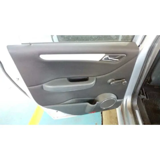 MERCEDES CLASE B (W245) '2007 180 CDI (245.207) PLATA