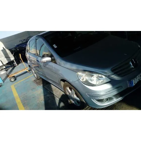 MERCEDES CLASE B (W245) '2007 180 CDI (245.207) PLATA