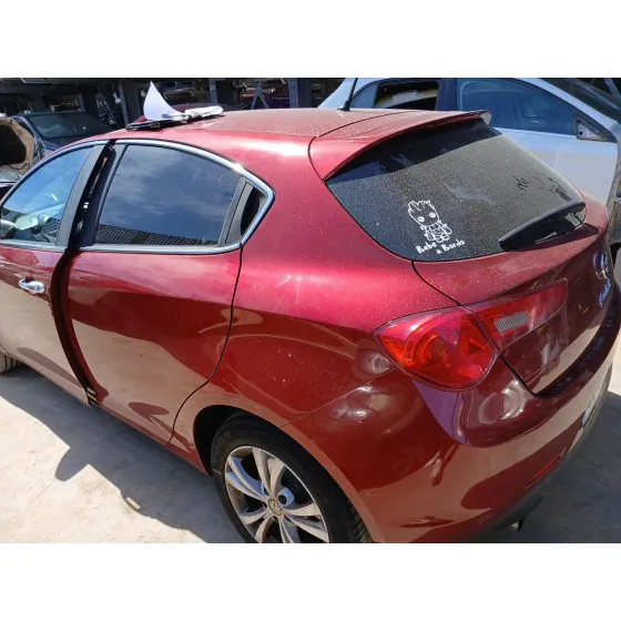 MOTOR 940A3000 - CAMBIO MANUAL 6V CVF/KW: 11.64/77