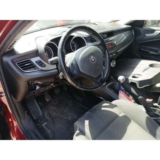 MOTOR 940A3000 - CAMBIO MANUAL 6V CVF/KW: 11.64/77