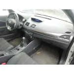 RENAULT MEGANE III BERLINA 5 P RENAULT MEGANE III BERLINA 5 P '2014 BOSE EDITION BLANCO 2013