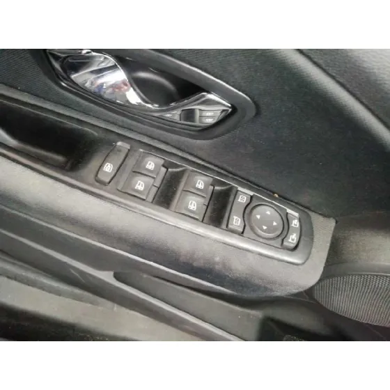 RENAULT MEGANE III BERLINA 5 P '2014 BOSE EDITION BLANCO