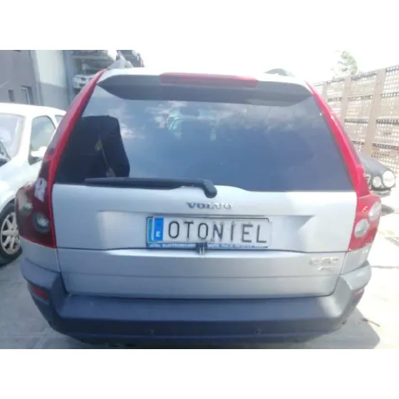 VOLVO XC90 '2004 2.4 DIESEL CAT PLATA