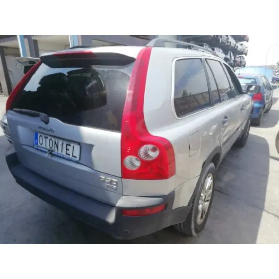 VOLVO XC90 '2004 2.4 DIESEL CAT PLATA