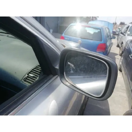 VOLVO XC90 '2004 2.4 DIESEL CAT PLATA