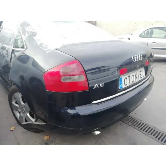 AUDI A6 BERLINA (4B2) '2004 2.5 TDI QUATTRO NEGRO