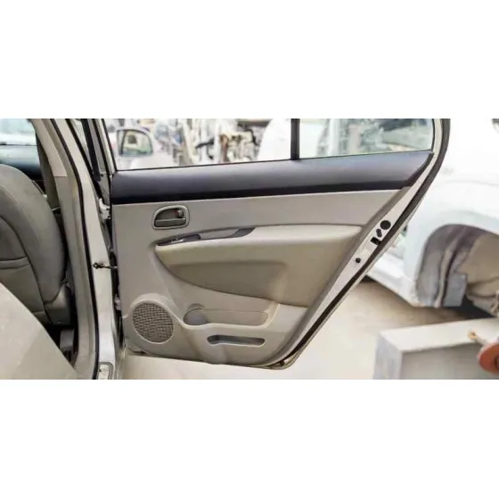 KIA CARENS (UN) '2008 2.0 CRDI GRIS