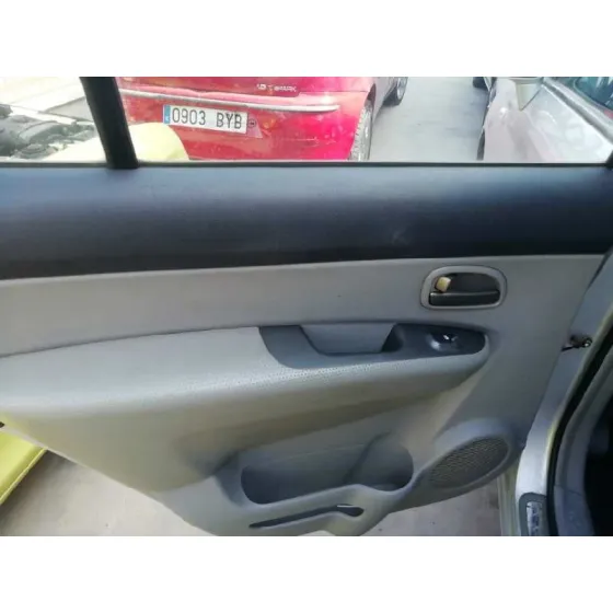 KIA CARENS (UN) '2008 2.0 CRDI GRIS