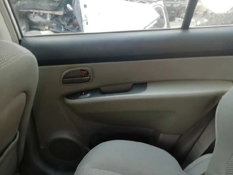 KIA CARENS (UN) '2008 2.0 CRDI GRIS