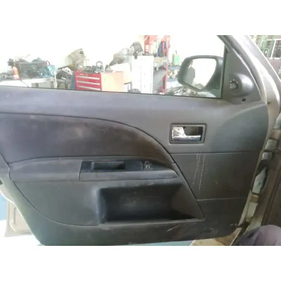 FORD MONDEO BERLINA (GE) '2006 1.8 CAT GRIS