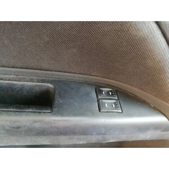 FORD MONDEO BERLINA (GE) '2006 1.8 CAT GRIS