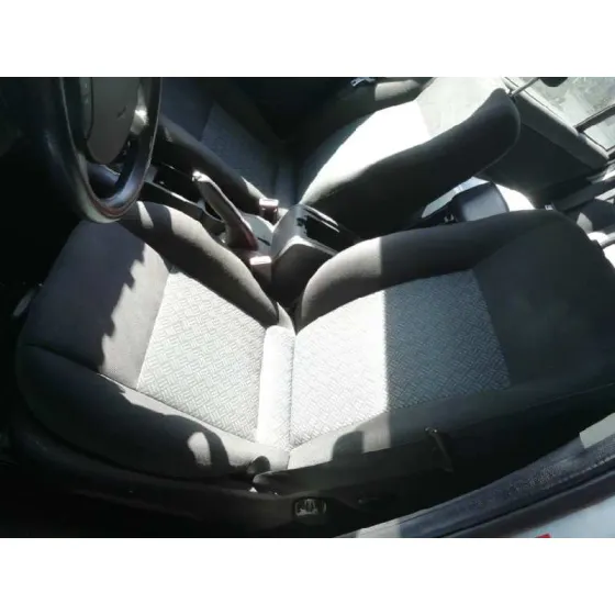 FORD MONDEO BERLINA (GE) '2006 1.8 CAT GRIS