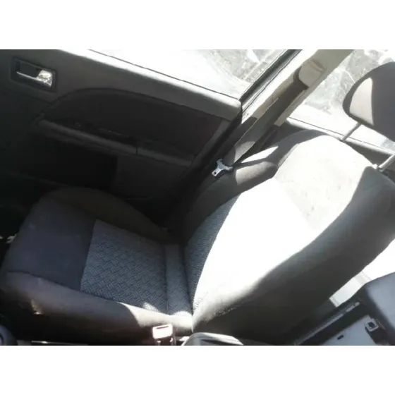 FORD MONDEO BERLINA (GE) '2006 1.8 CAT GRIS
