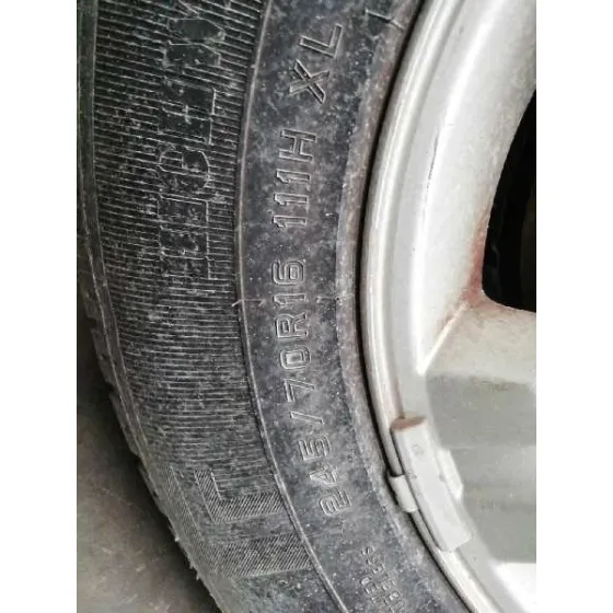KIA SORENTO '2002 2.5 CRDI CAT MARRON RARO