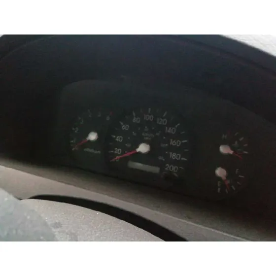 KIA SORENTO '2002 2.5 CRDI CAT MARRON RARO
