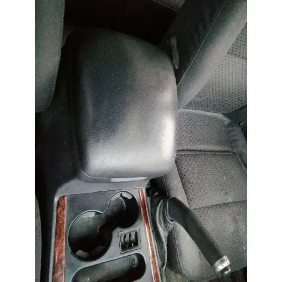 KIA SORENTO '2002 2.5 CRDI CAT MARRON RARO