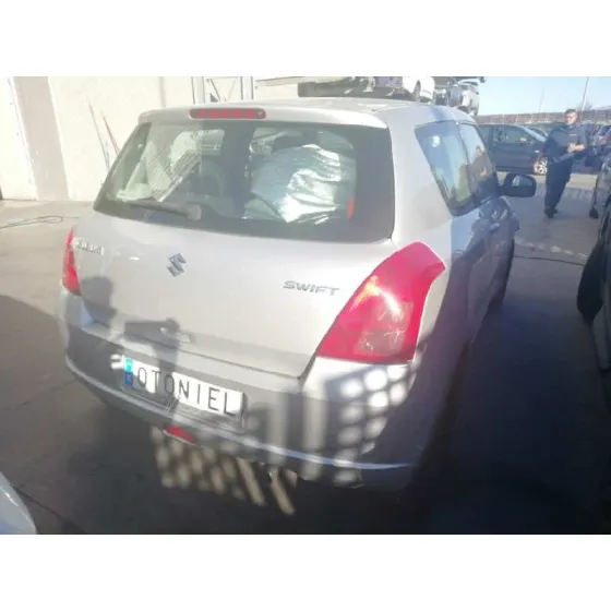 SUZUKI SWIFT BERLINA (MZ) '2007 GL (3-PTAS.) GRIS