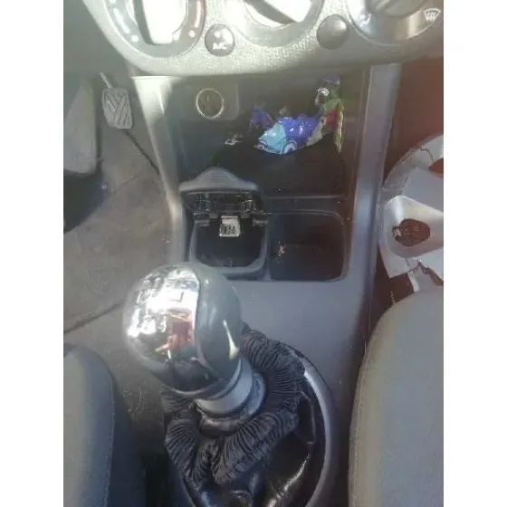 SUZUKI SWIFT BERLINA (MZ) '2007 GL (3-PTAS.) GRIS